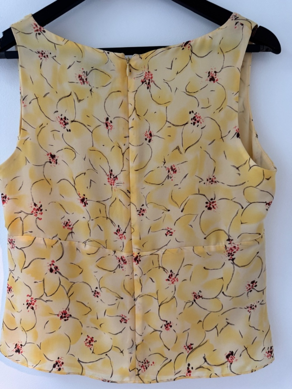 Ann Taylor 2 Piece Flowy feminine ensemble - Picture 3 of 3